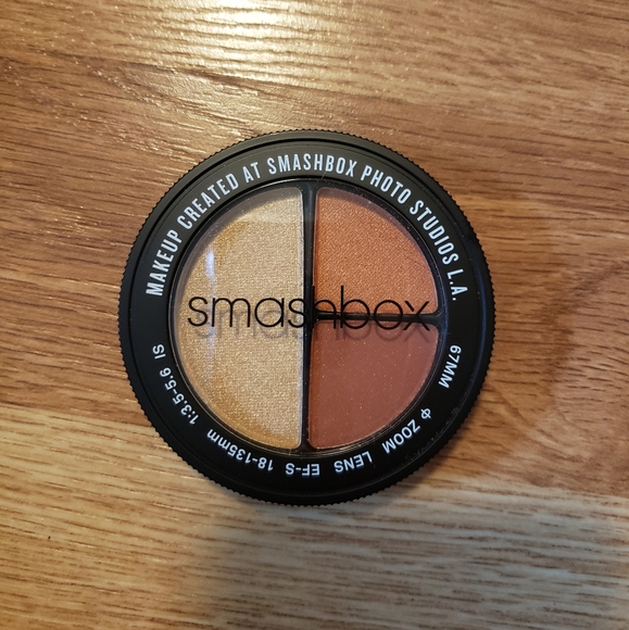 Smashbox Other - BN Smashbox eyeshadow trio!!